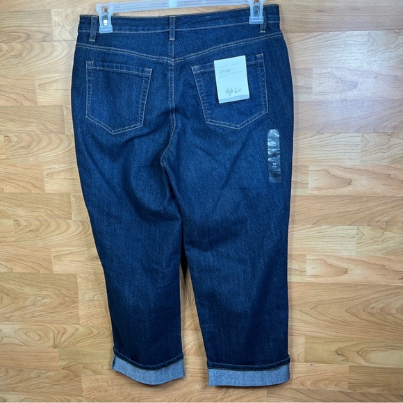 Style & Co Curvy Mid-RIse Curvy Fit Capri's Size 10 NEW WITH TAGS - Picture 2 of 9